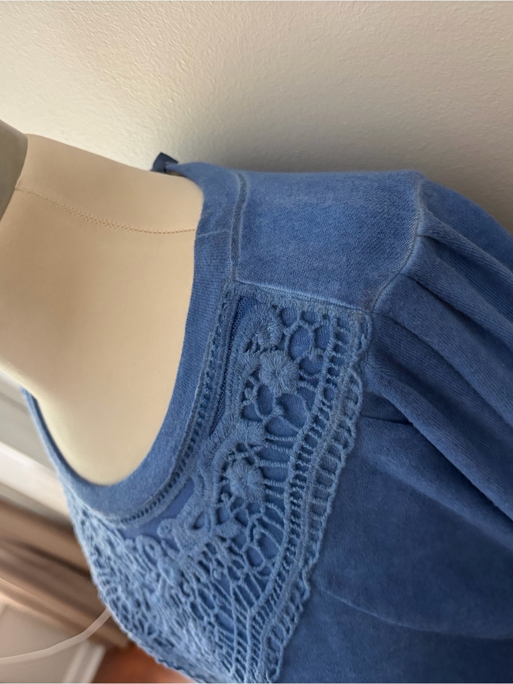 Democracy Relaxed Blue Pullover Sweatshirt Crochet Yoke 1X Boho Chic Cottagecore - Picture 6 of 10